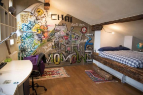 The Graffiti Room - Roofs Panoramic View